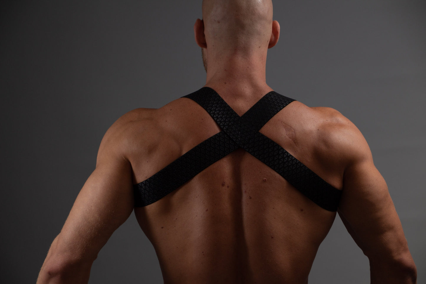 Folkme Elastic Shoulder Harness: Gay Pride Outfit